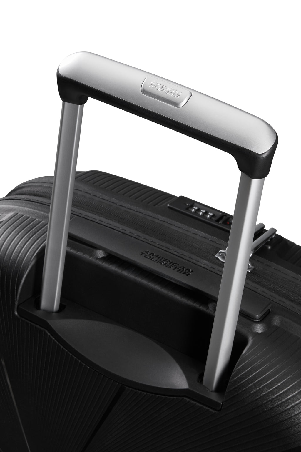 American Tourister STARVIBE 4w Trolley S erw., BLACK