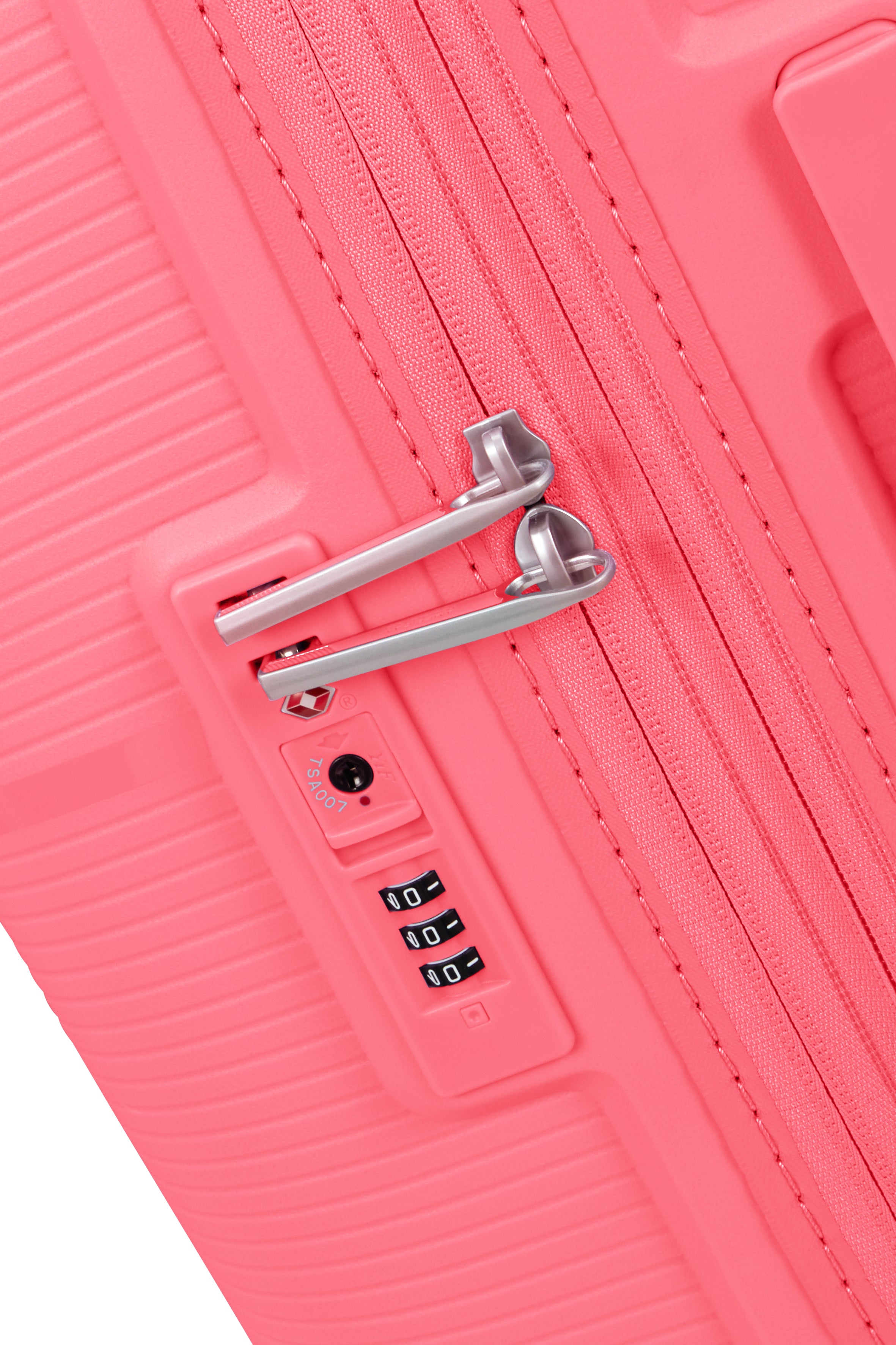 American Tourister STARVIBE 4w Trolley M erw., Sun Kissed Coral
