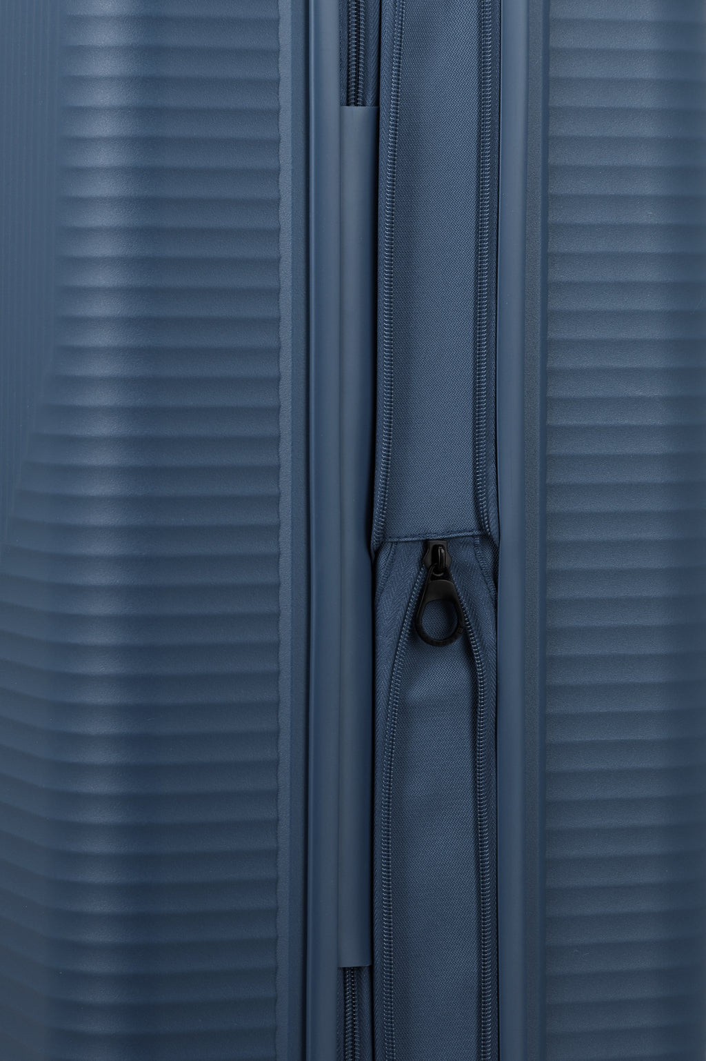 Travelite AIR STRIPE Trolley S erweiterbar Koffer in Blau