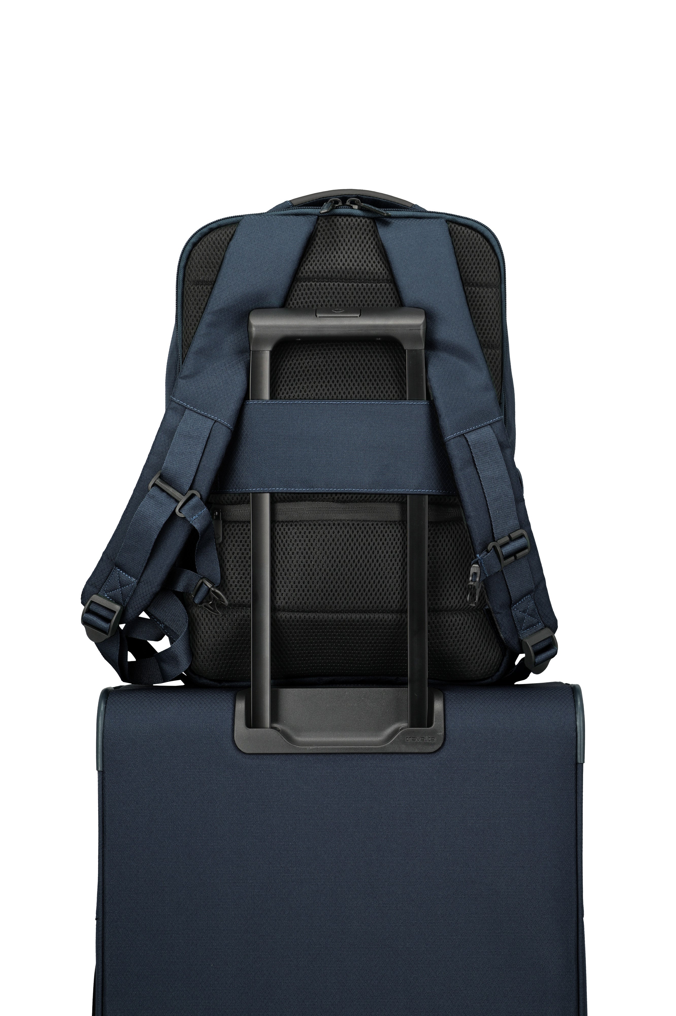 Travelite SKAII Rucksack M Rucksack in Blau – Ansicht 8
