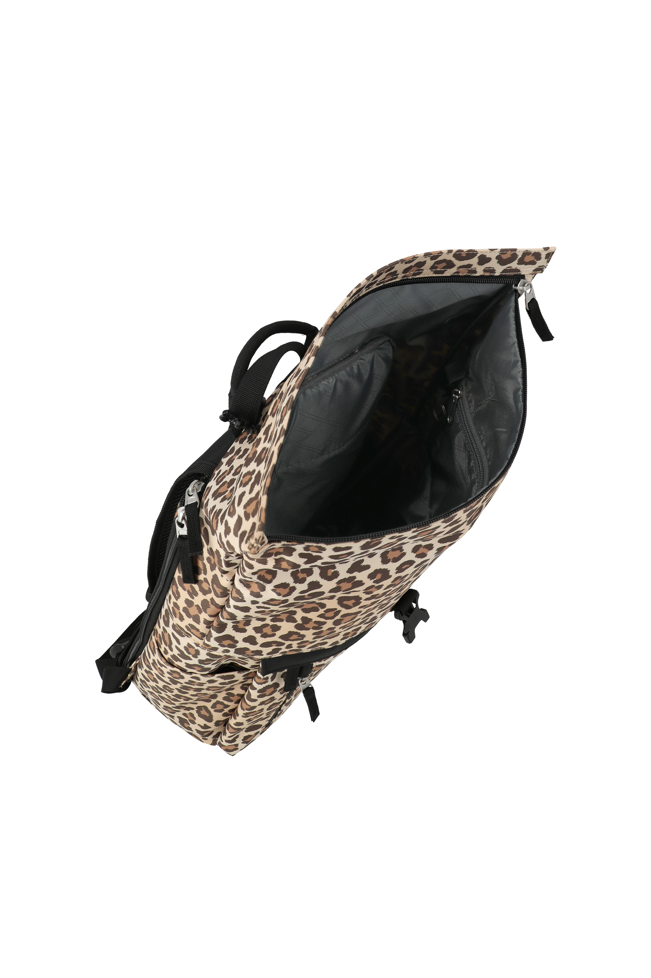 Travelite BASICS Rollup Rucksack, Leopard – Produktansicht 5