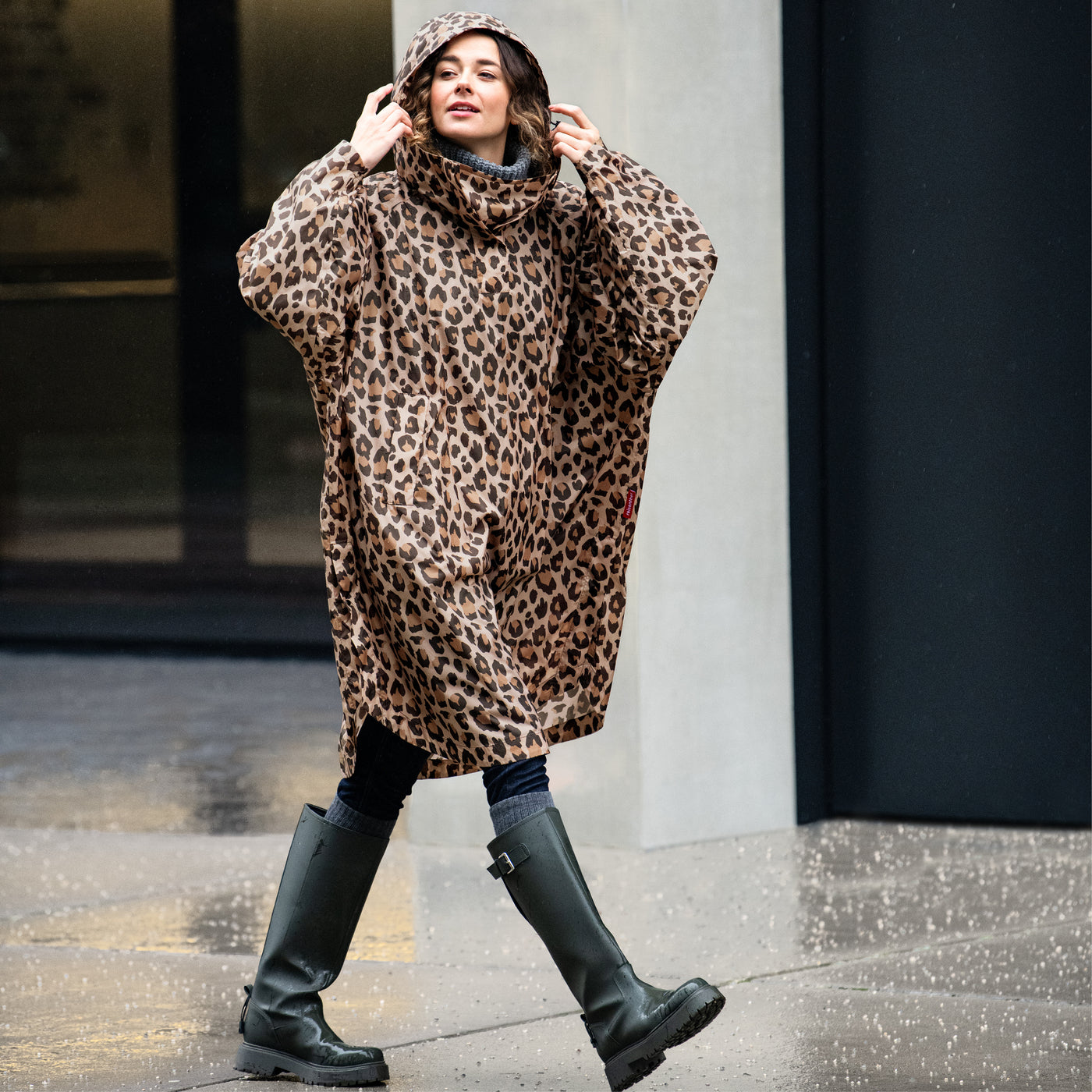 Reisenthel Mini Maxi Raincoat, Leo Macchiato – Produktansicht 2