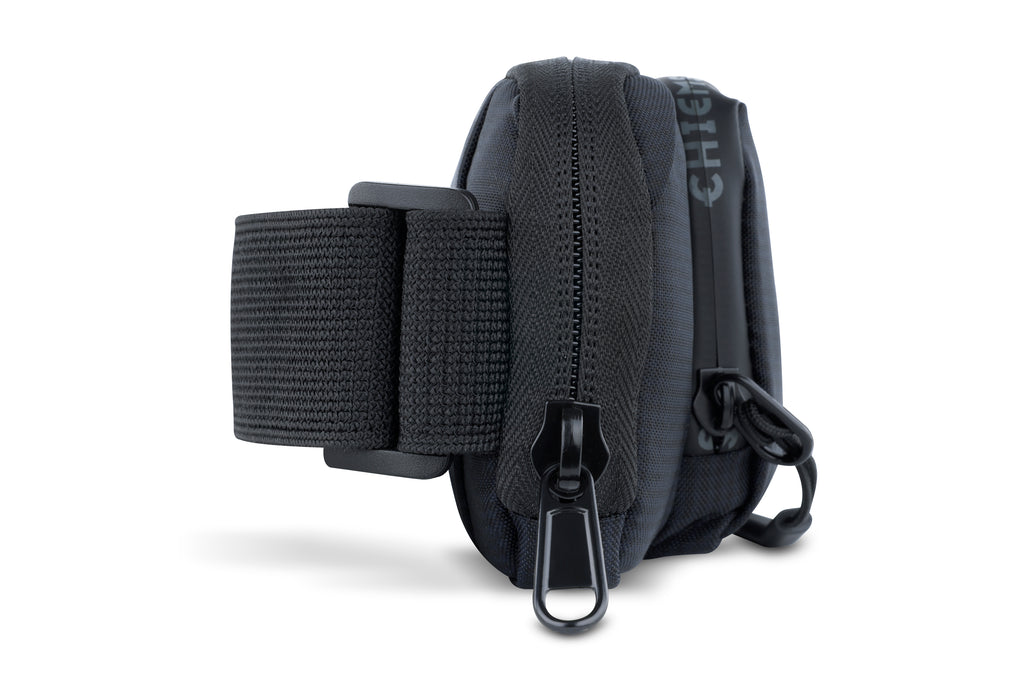 Chiemsee LIGHT "N" BASE Bauchtasche klein, schwarz – Ansicht 4