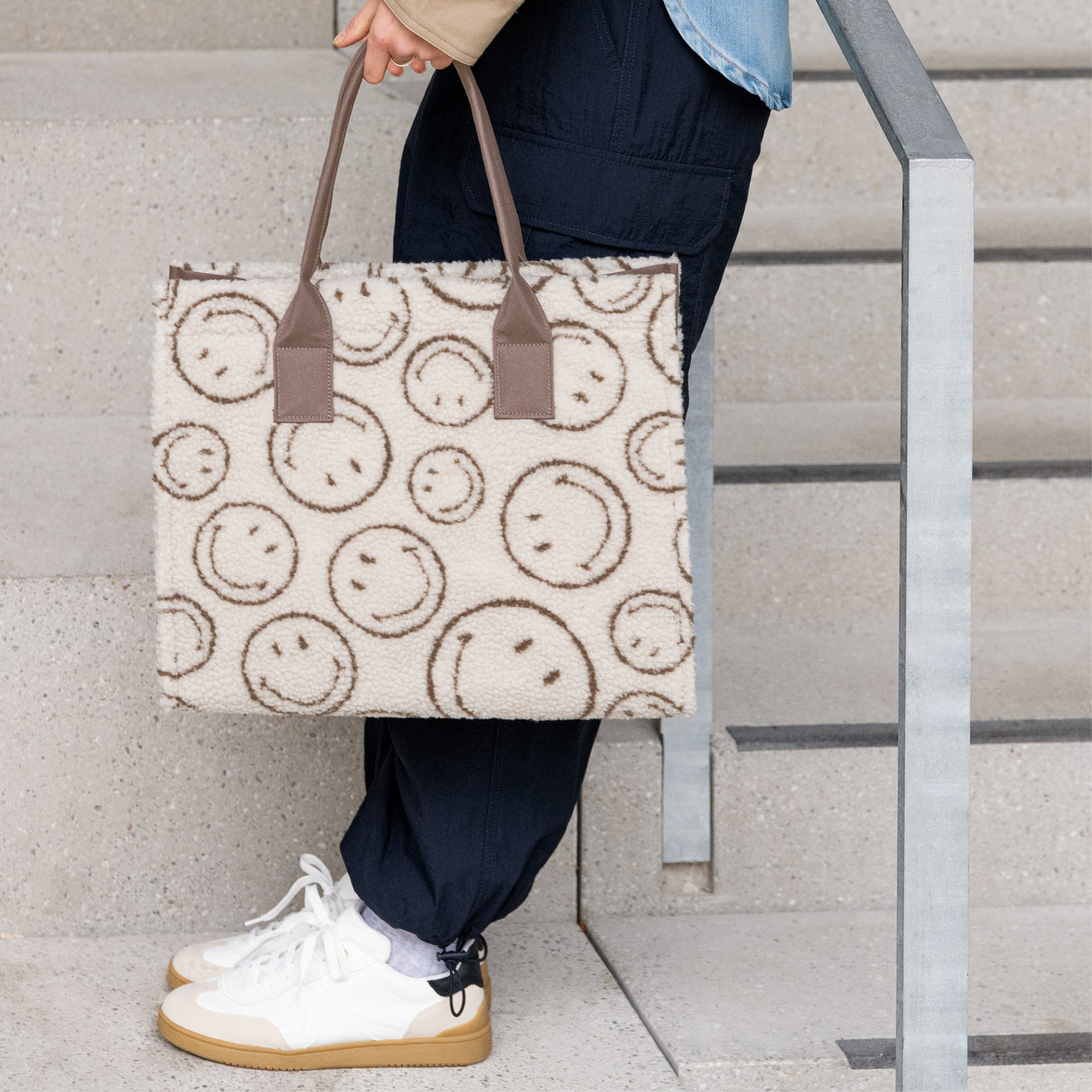 Reisenthel Daily Shopper, Smiley® Teddy Chocolate – Produktansicht 3