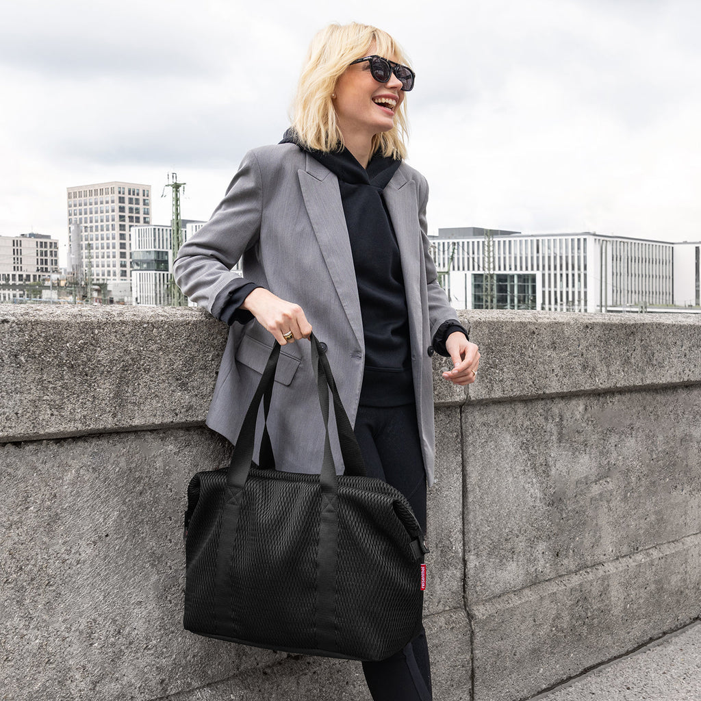 Reisenthel Extralite Weekender M, Mesh Black – Produktansicht 3