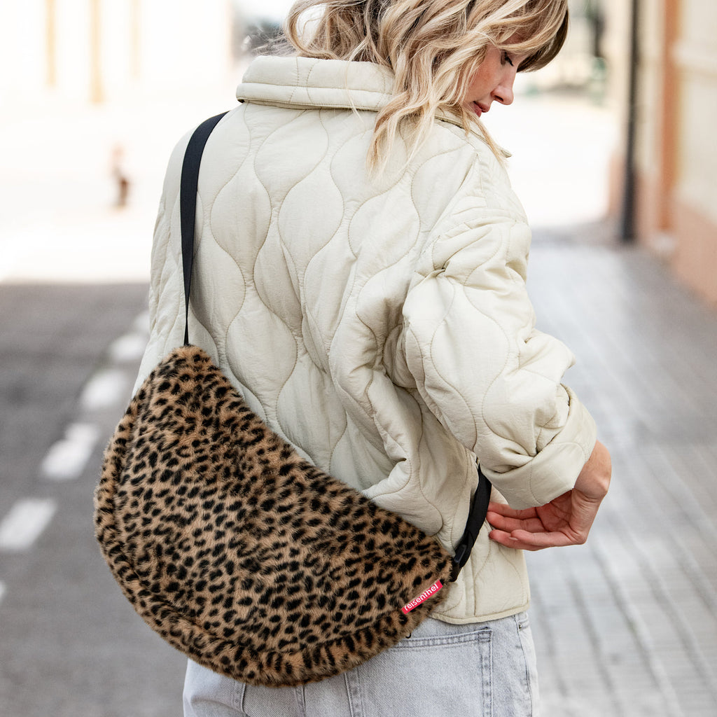 Reisenthel Moonbag S leo fake fur – Ansicht 2