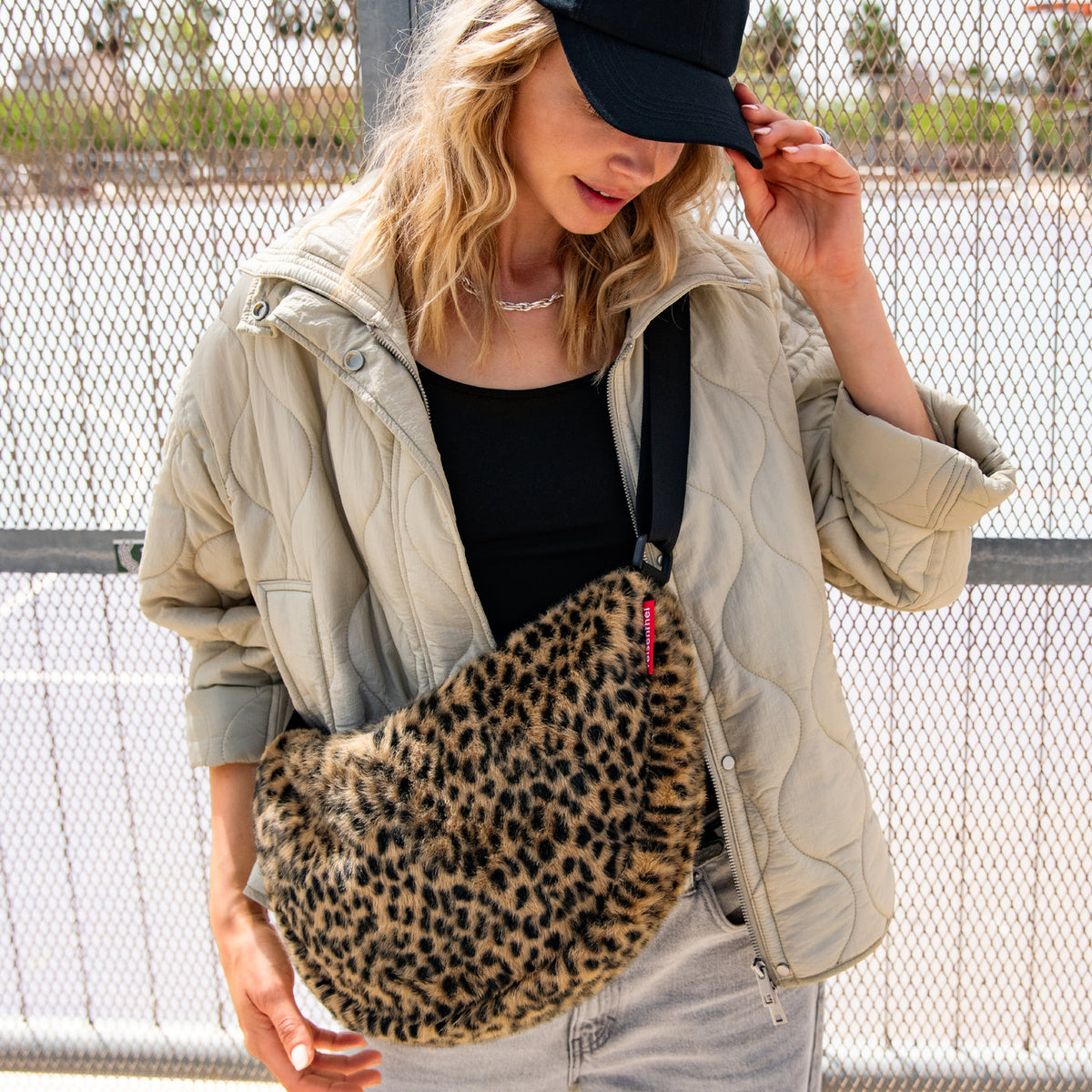 Reisenthel Moonbag S leo fake fur – Ansicht 3