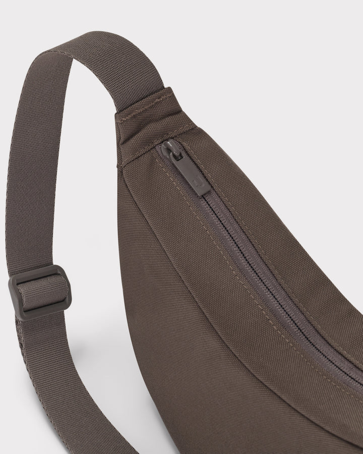 Johnny Urban Umhängetasche Ally Small – Braun