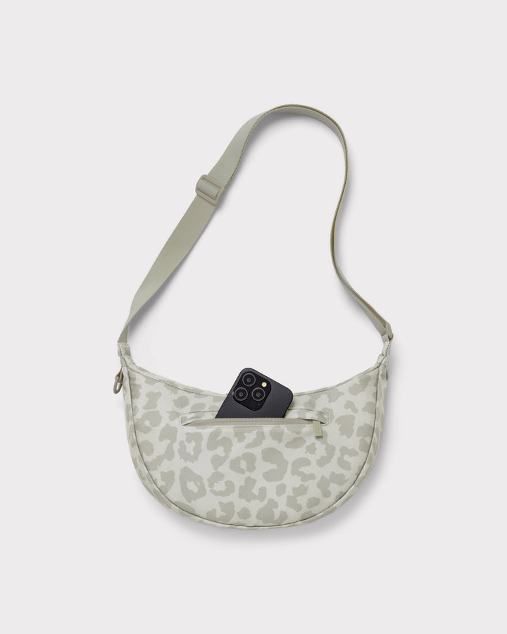 Johnny Urban Umhängetasche Ally Medium – Sand Leo