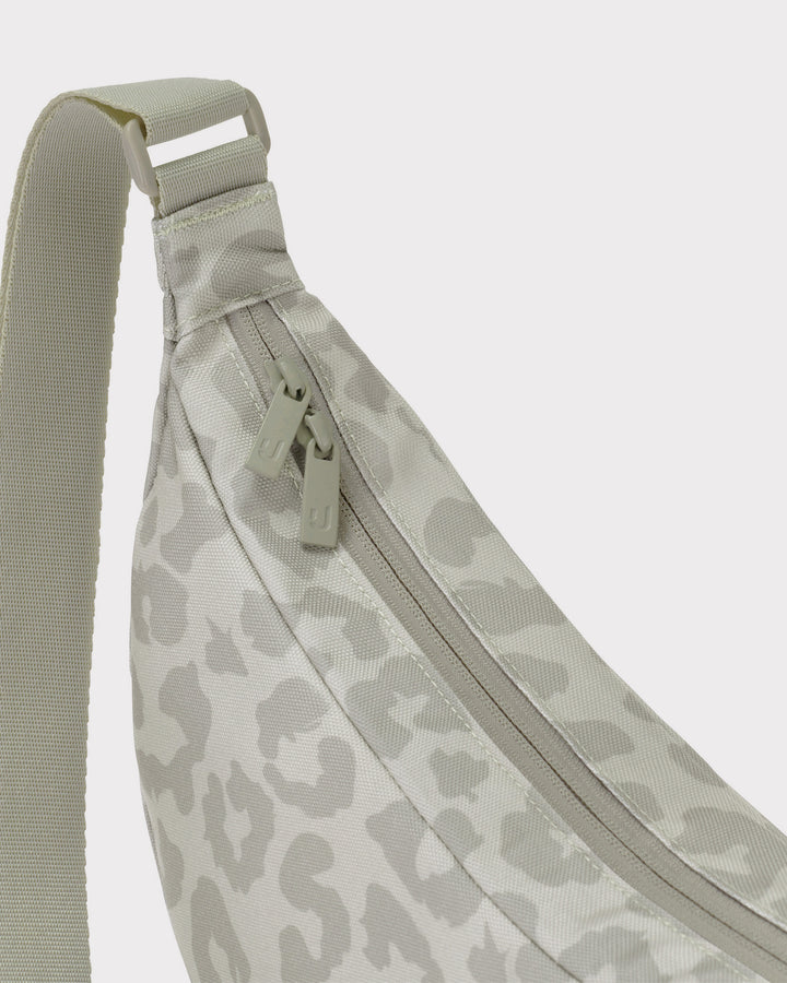 Johnny Urban Umhängetasche Ally Medium – Sand Leo