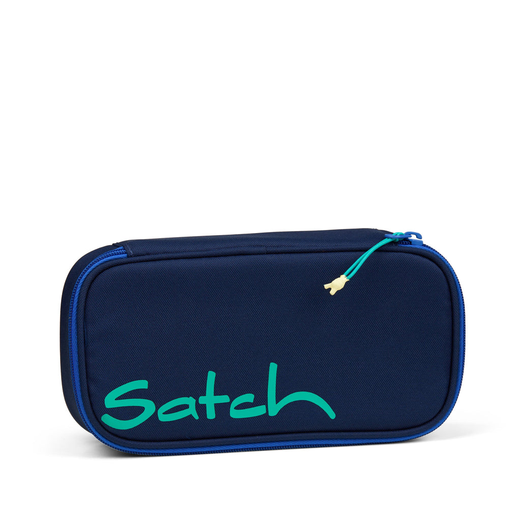 Satch Schlamperbox, Crossed Blue