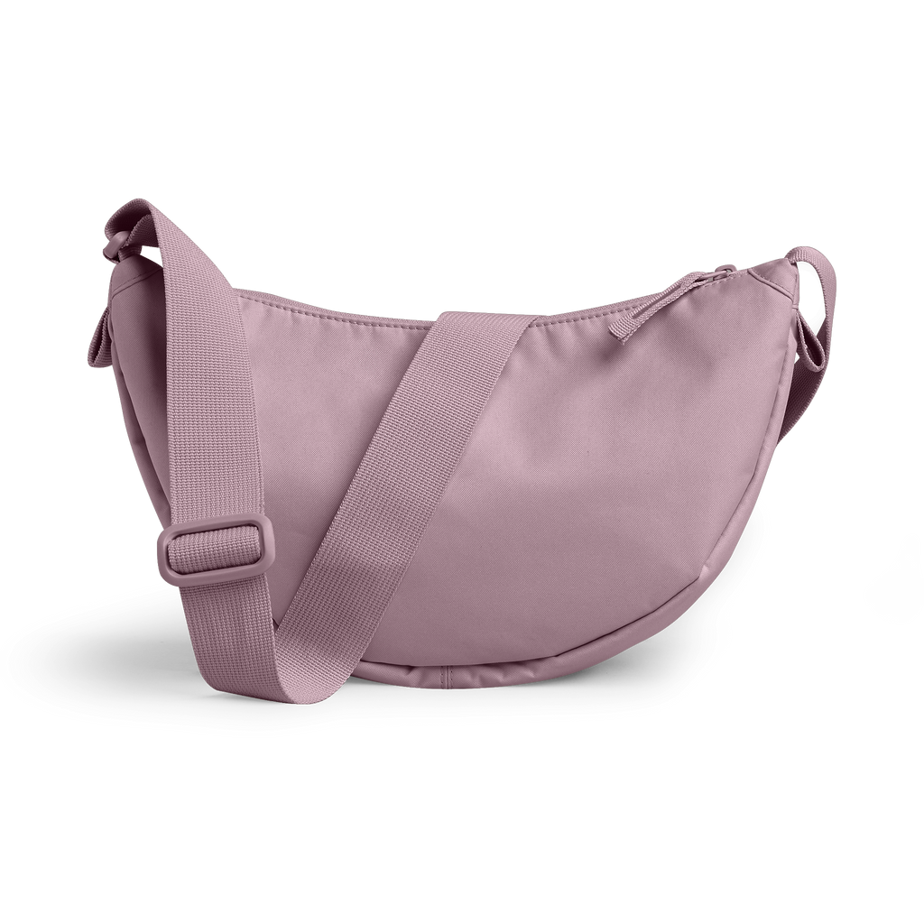 MOON BAG SMALL Monochrome Edition Tasche in calamary (Altrosa) als Studioaufnahme in Rückansicht.