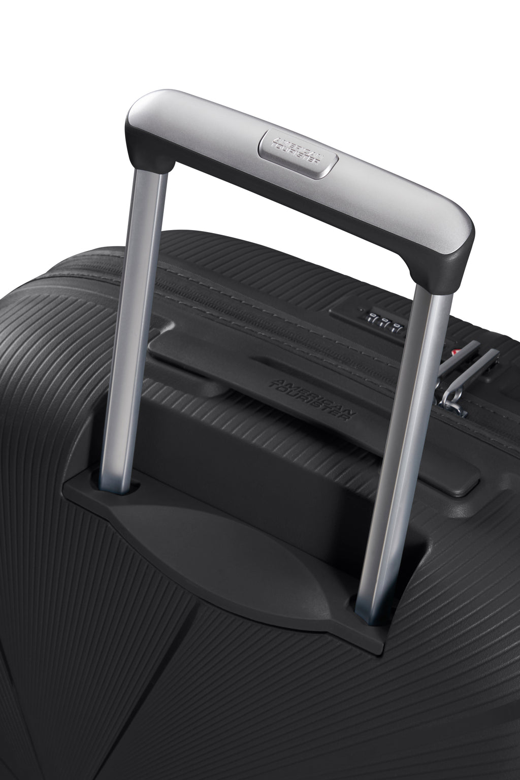 American Tourister STARVIBE 4w Trolley L erw., BLACK