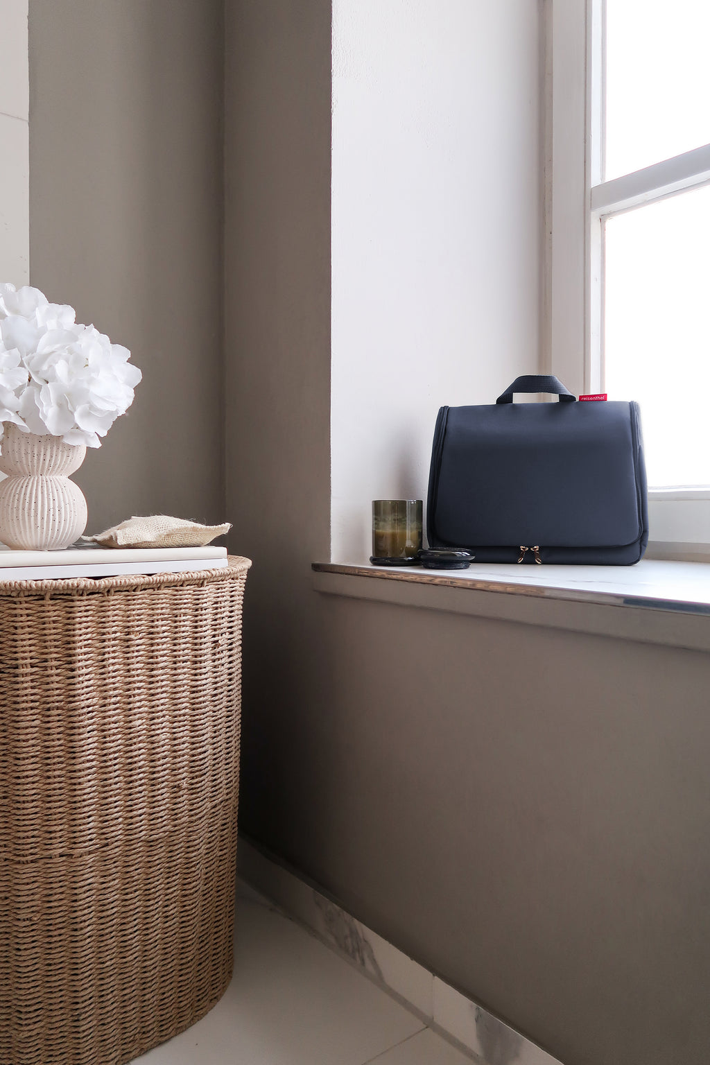 Reisenthel Toiletbag XL, Midnight Gold