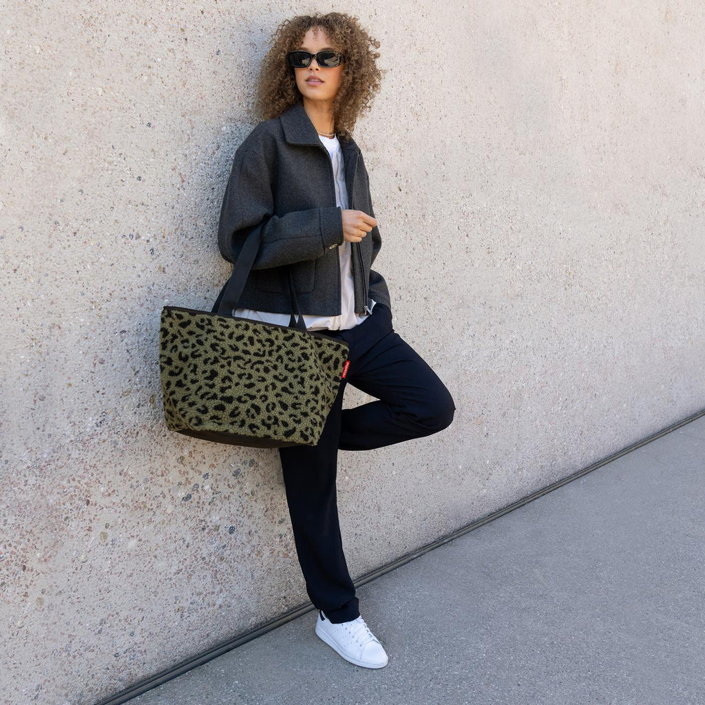 Reisenthel Shopper M, Teddy Leo Olive – Produktansicht 3