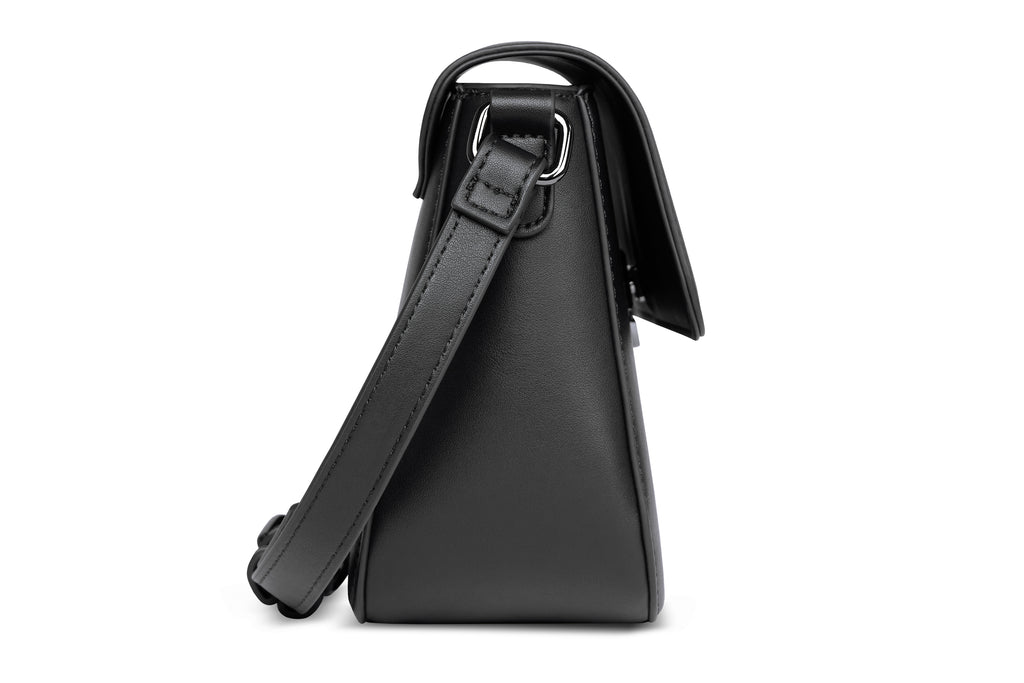 Bugatti Almata Schultertasche M, schwarz – 49666301 – Ansicht 5
